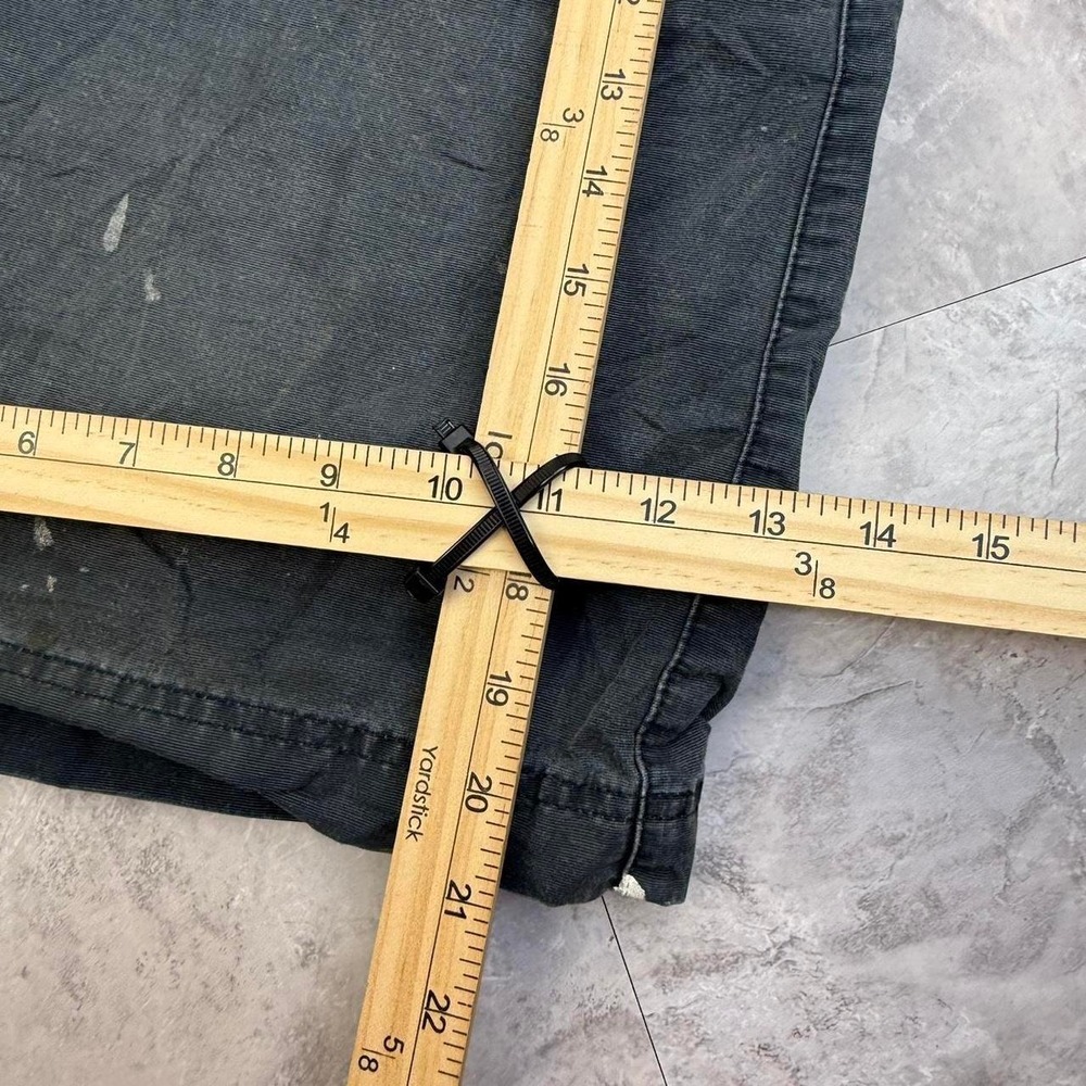 Baggy Y2K faded black jorts size 36 - Picture 8 of 8